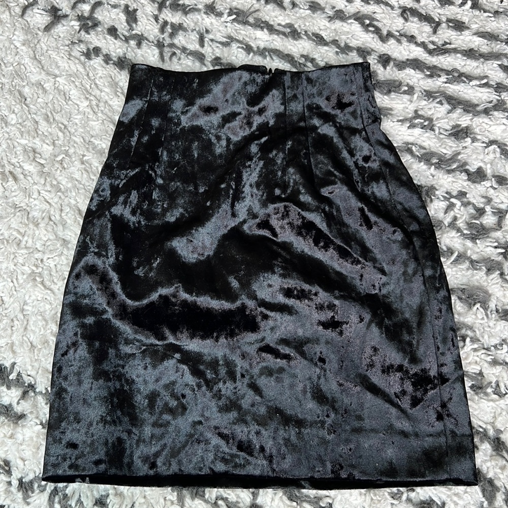 Black Skirt